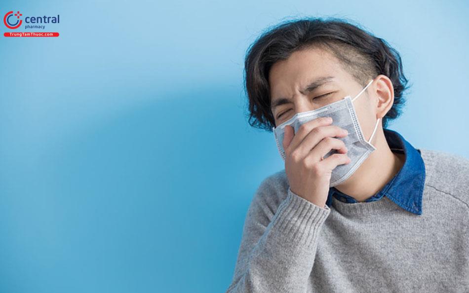 Bệnh nhân ho do hen phế quản