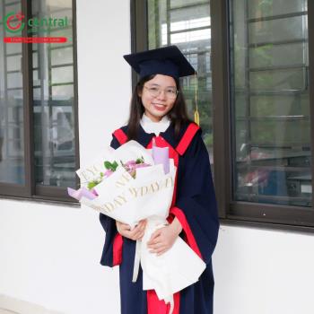 Dược sĩ Ngọc Huyền