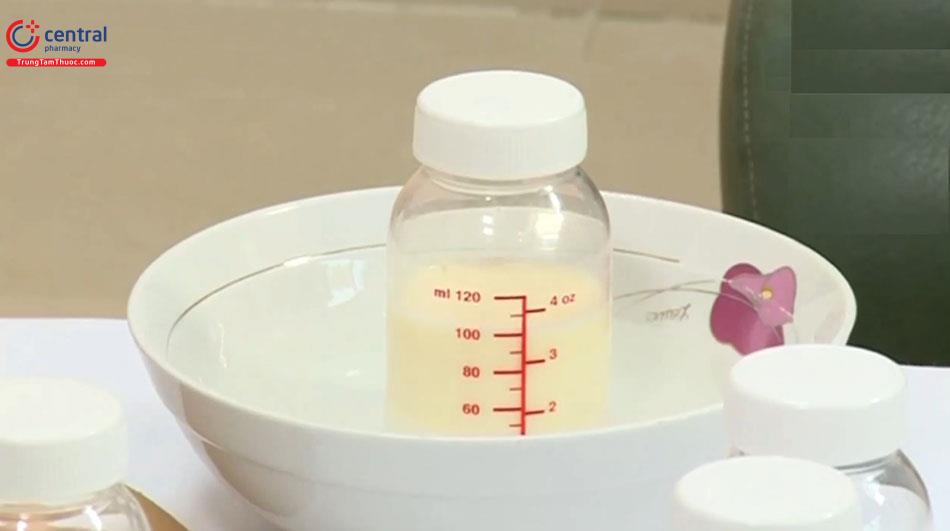 Hâm nóng sữa tươi