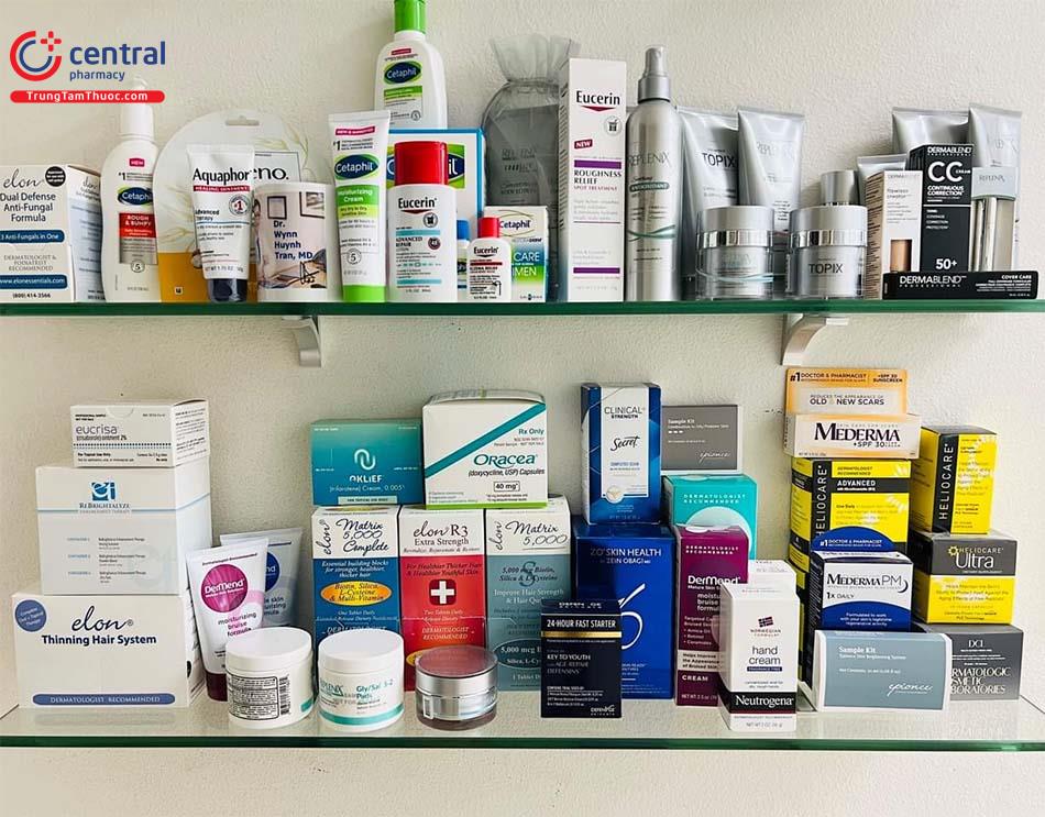 Kem dưỡng ẩm chứa nhiều thành phần khác nhau