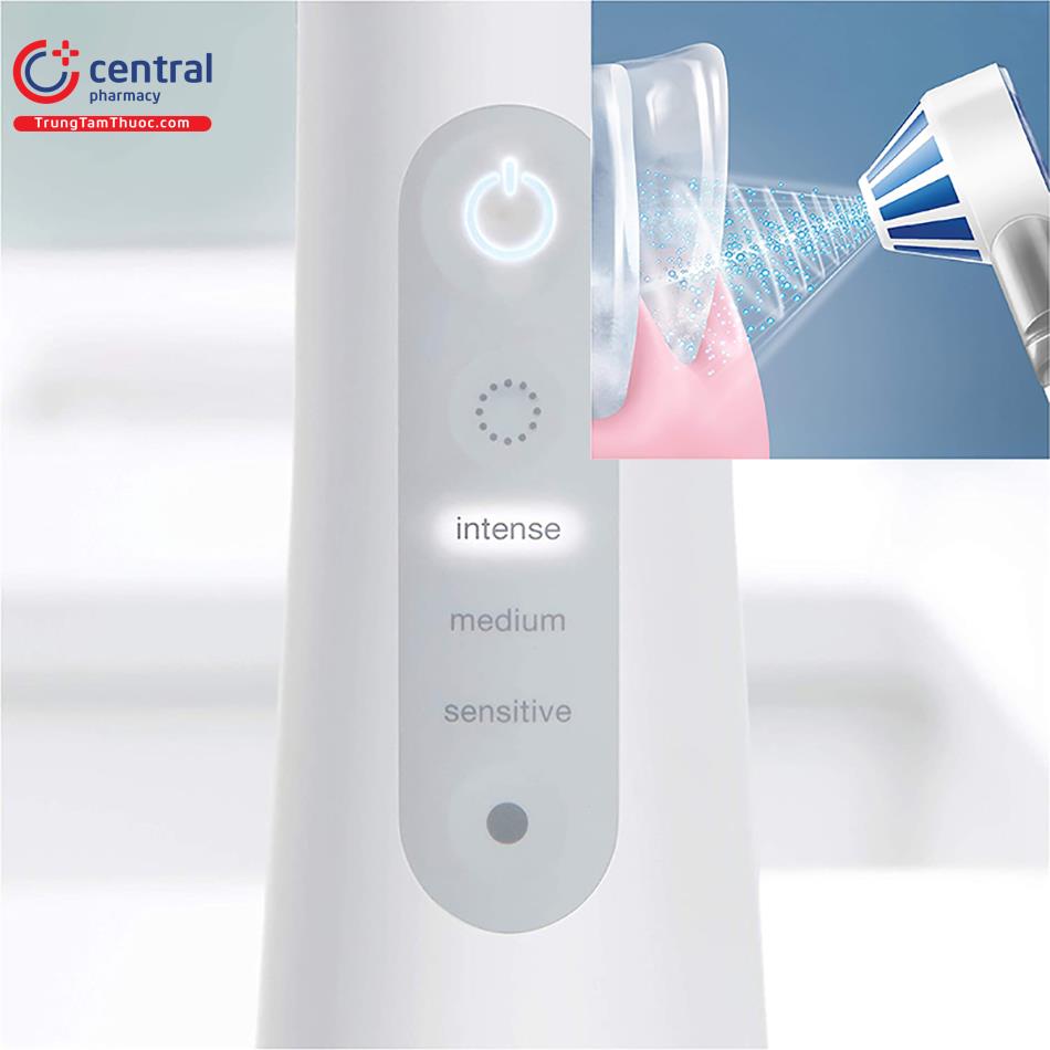 Tăm Nước Oral-B Aquacare 6 với 3 chế độ phun và 2 chế độ nước