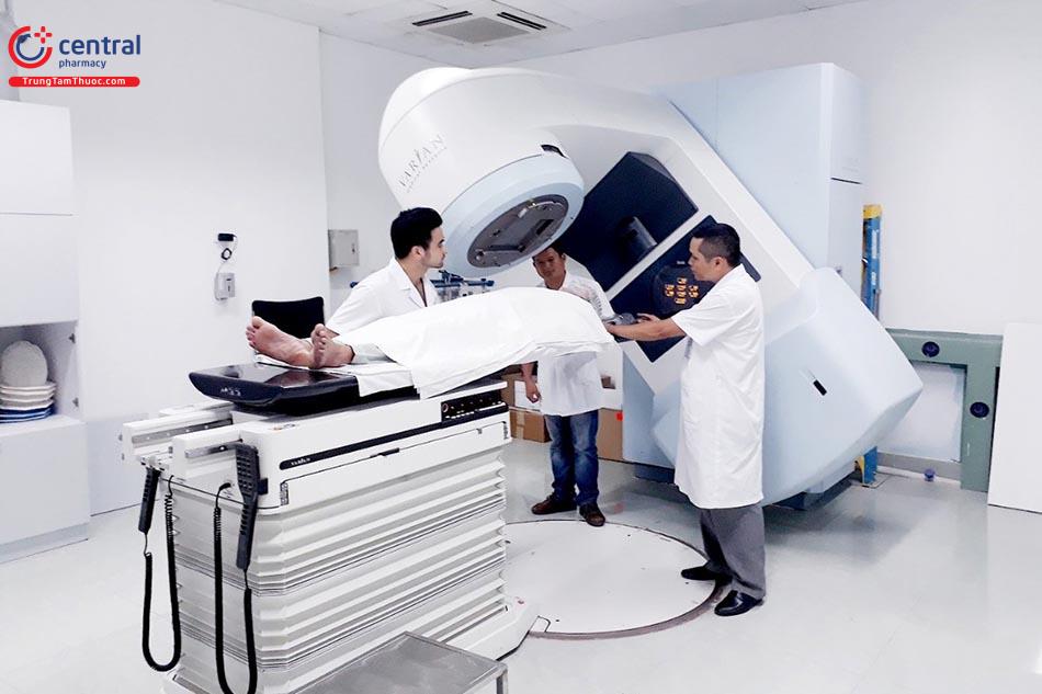 Xạ trị 3D-CRT (xạ trị 3D theo hình dạng khối u) tại Bệnh viện Ung Bướu Hà Nội